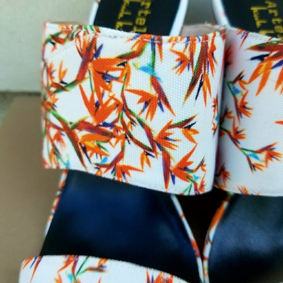 Fun Colorful Wedges by Nicole Miller - Picture 6 of 7